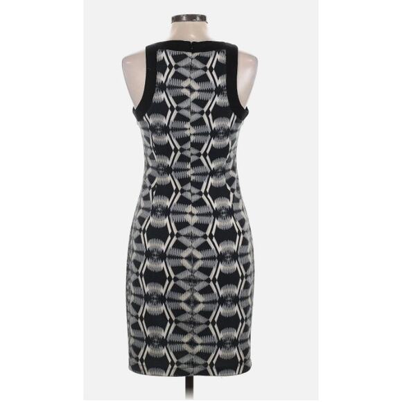 Presley Skye Black, Cream & Grey‎ Pattern Dress Tribal Size X-Large - Picture 2 of 10
